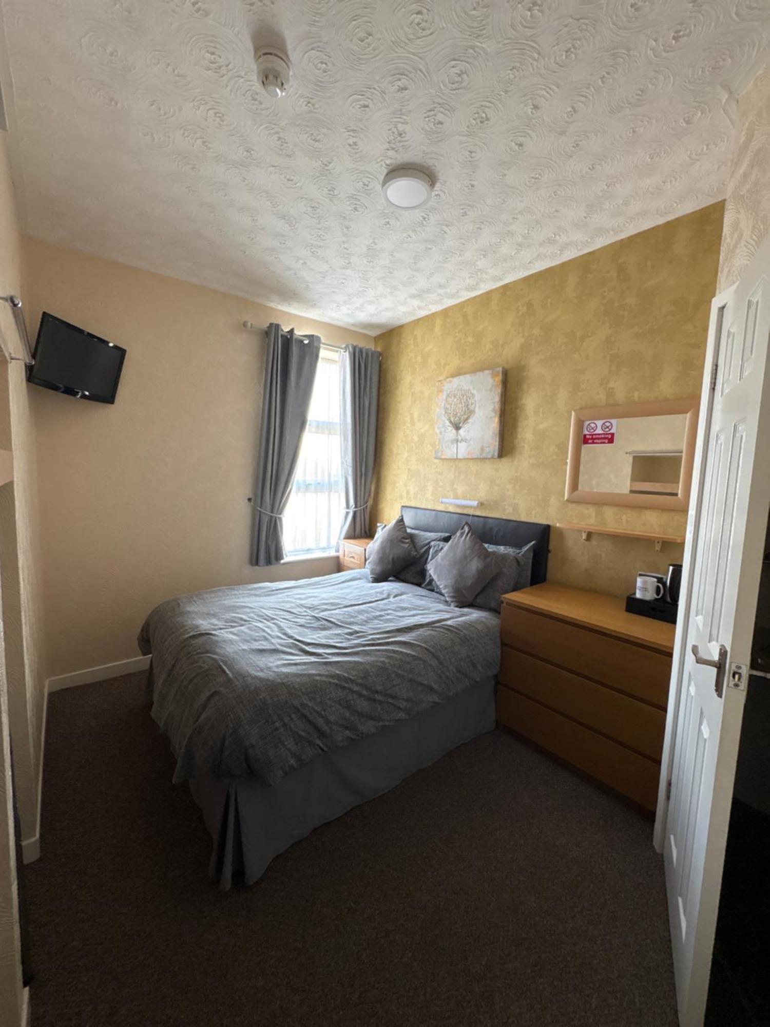 Clifton Private Hotel Blackpool Exteriör bild
